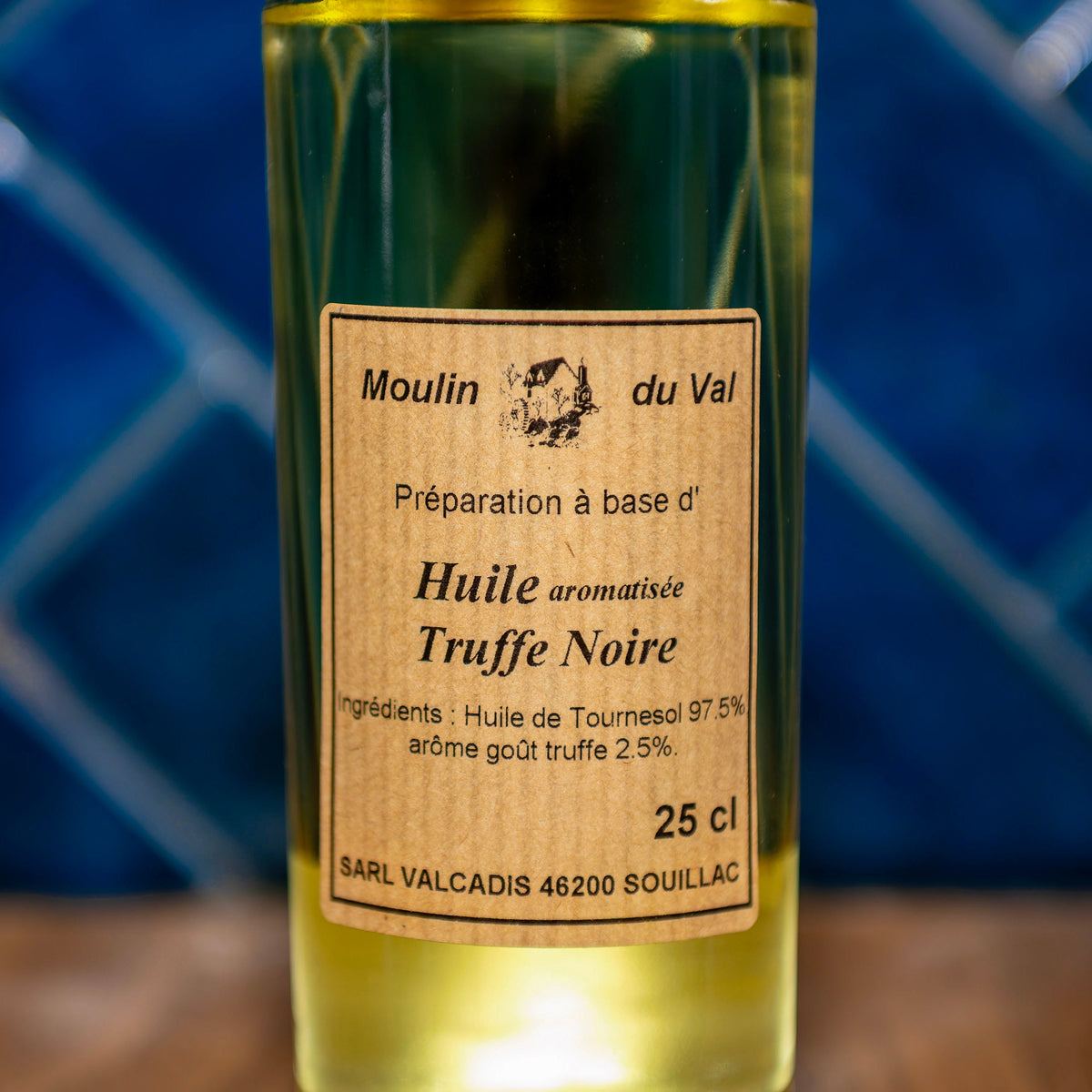 Huile arômatisée à la truffe