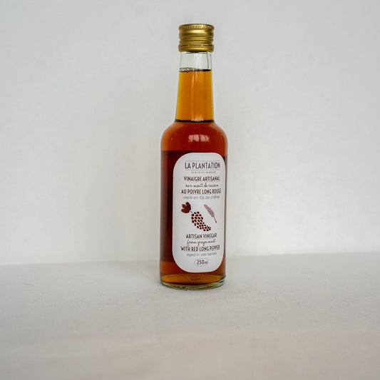 Vinaigre au poivre long rouge