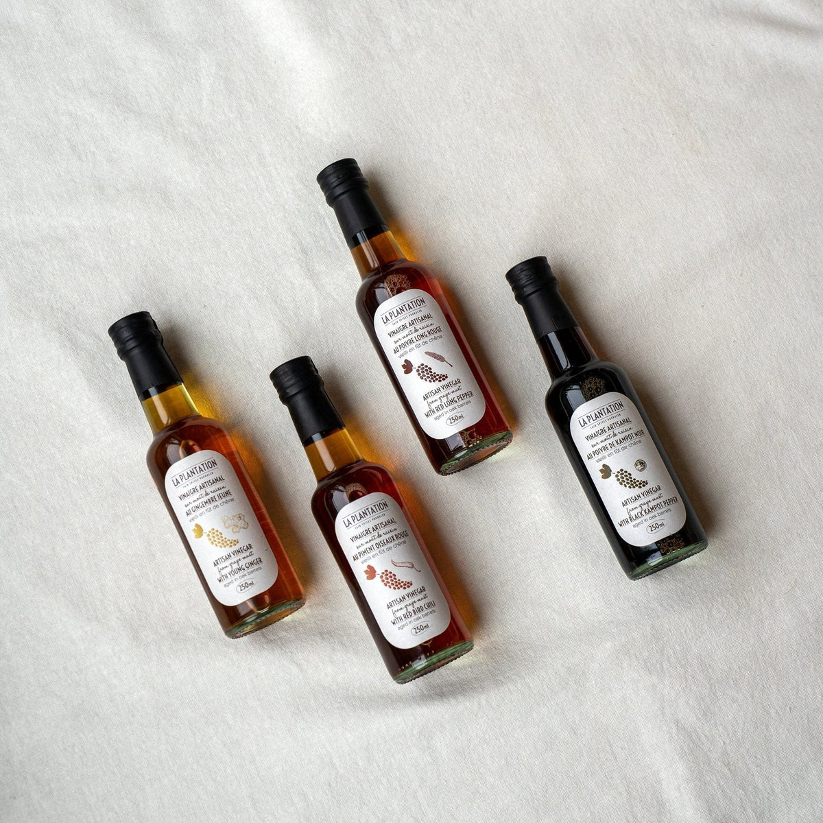 Vinaigre au poivre long rouge
